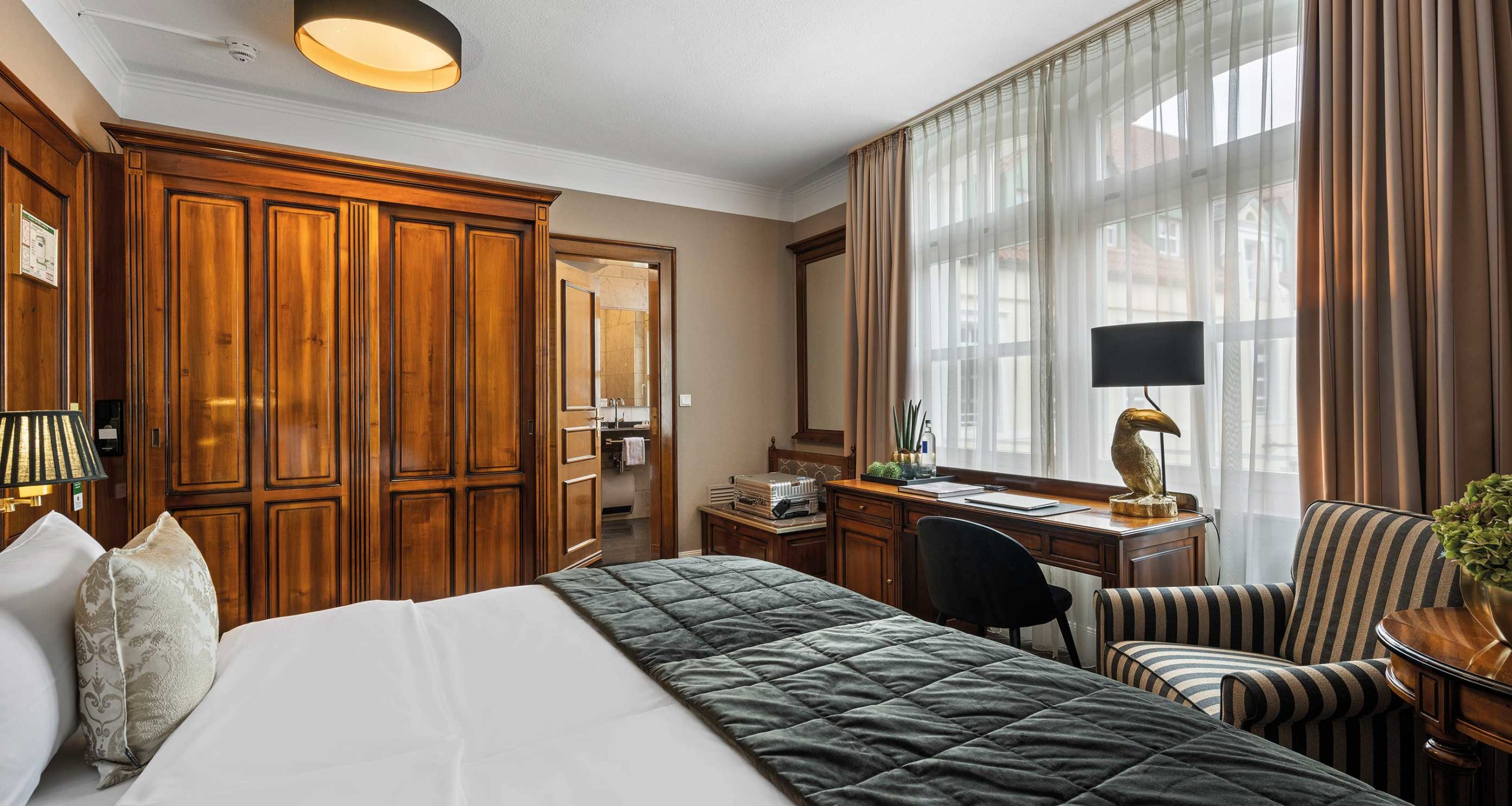 Hotel room classic room at Parkhotel Engelsburg in Recklinghausen